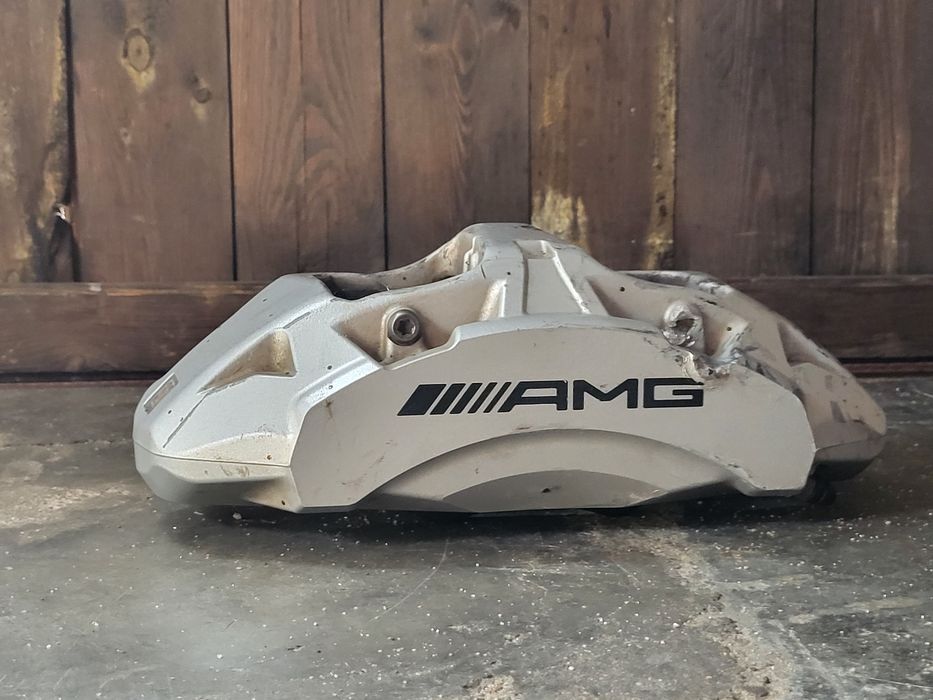 Zacisk Mercedes AMG A klasa / A35 / CLA / CLA 35 /GLA