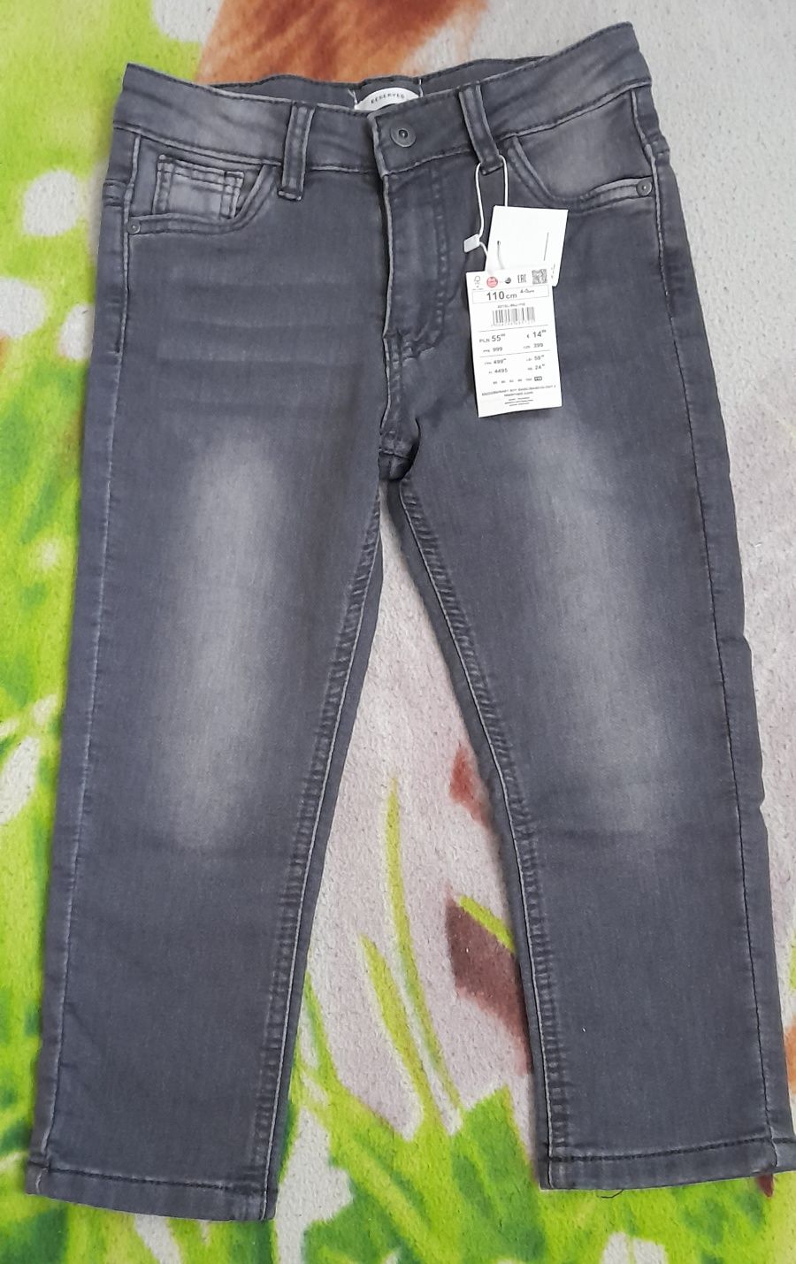 Nowe jeansy Reserved r. 110