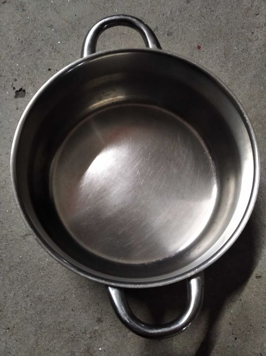 Panelas pequenas de alumínio