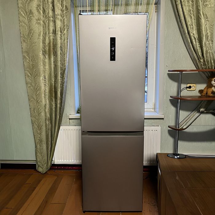 Холодильник Gorenje у дуже гарному стані!