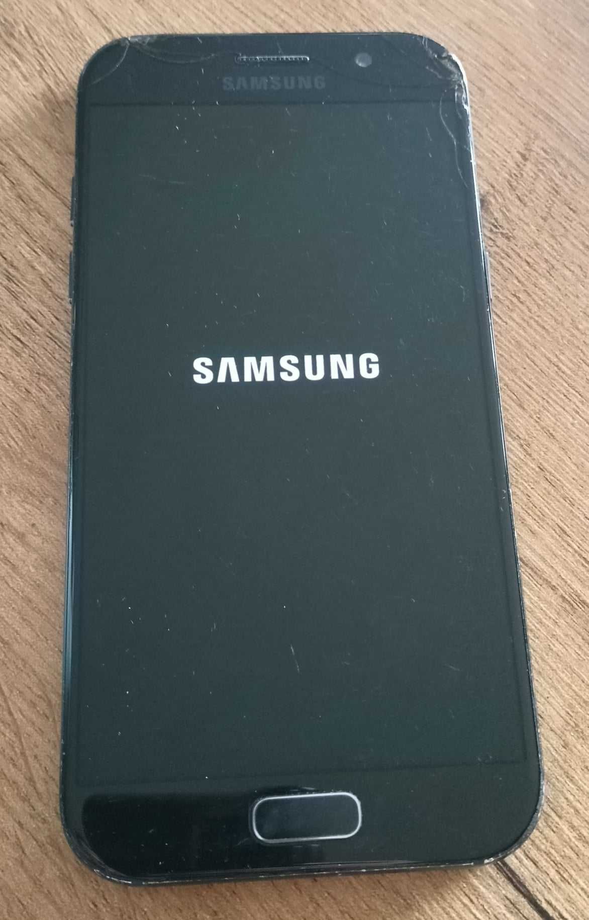 Telefon Smartfon Samsung Galaxy A5 2017 model SM-A520F
