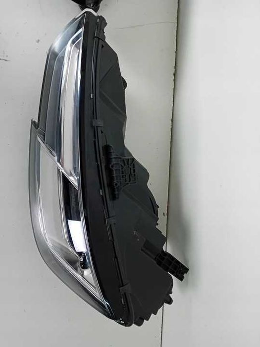 Фара передняя Ауди Audi A4 B9 Full Led розборка разборка Ауді