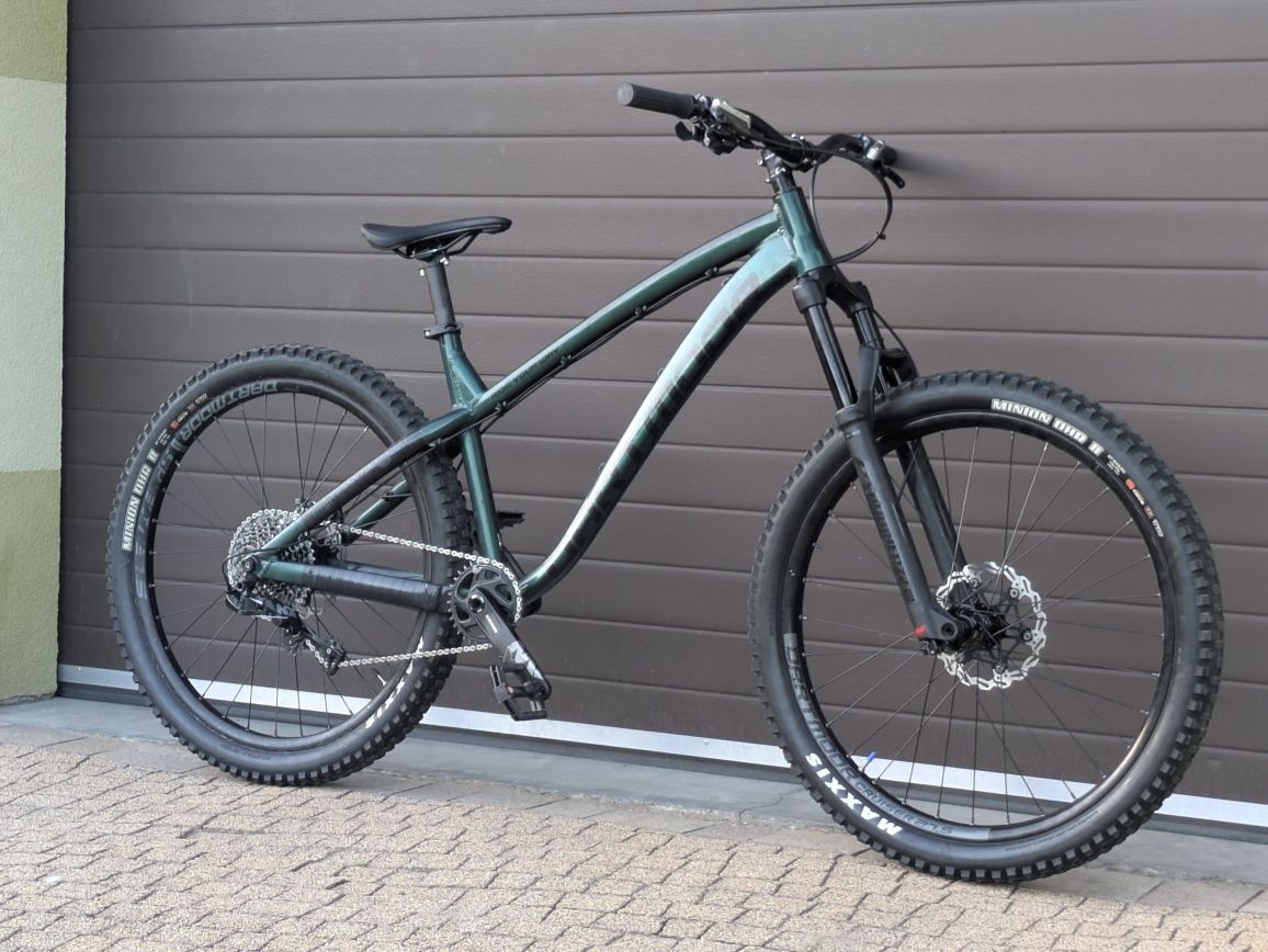 Dartmoor hornet 27.5 L