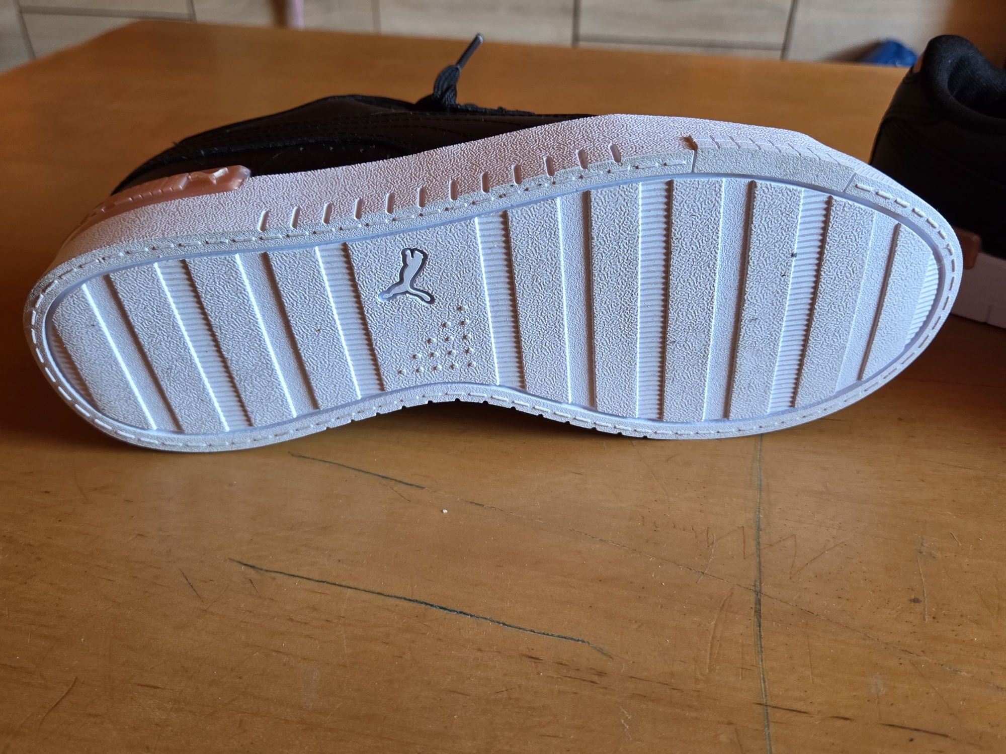 Buty Puma rozm 38