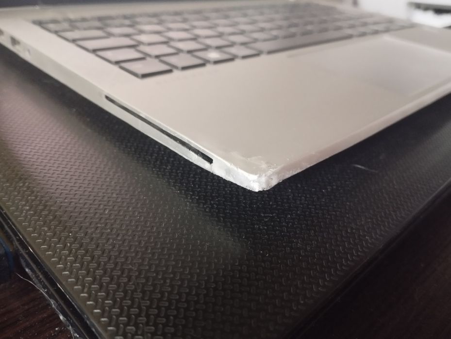 Laptop HP Elitebook 835G8/AMD Ryzen 3 Pro/16GB RAM/SSD ADATA 240Gb