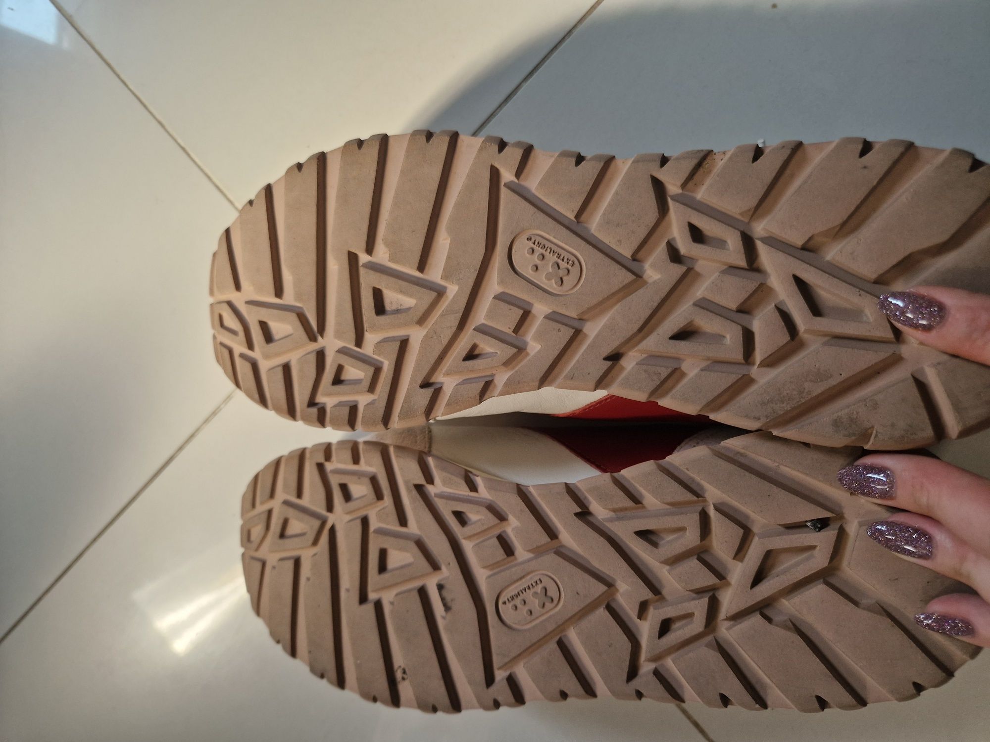 Buty Joop Jasne.