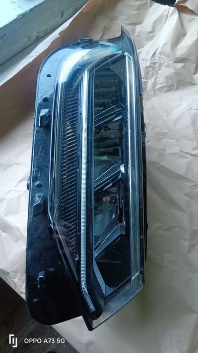 Farol VW tiguan 2021 ótica direita óptica