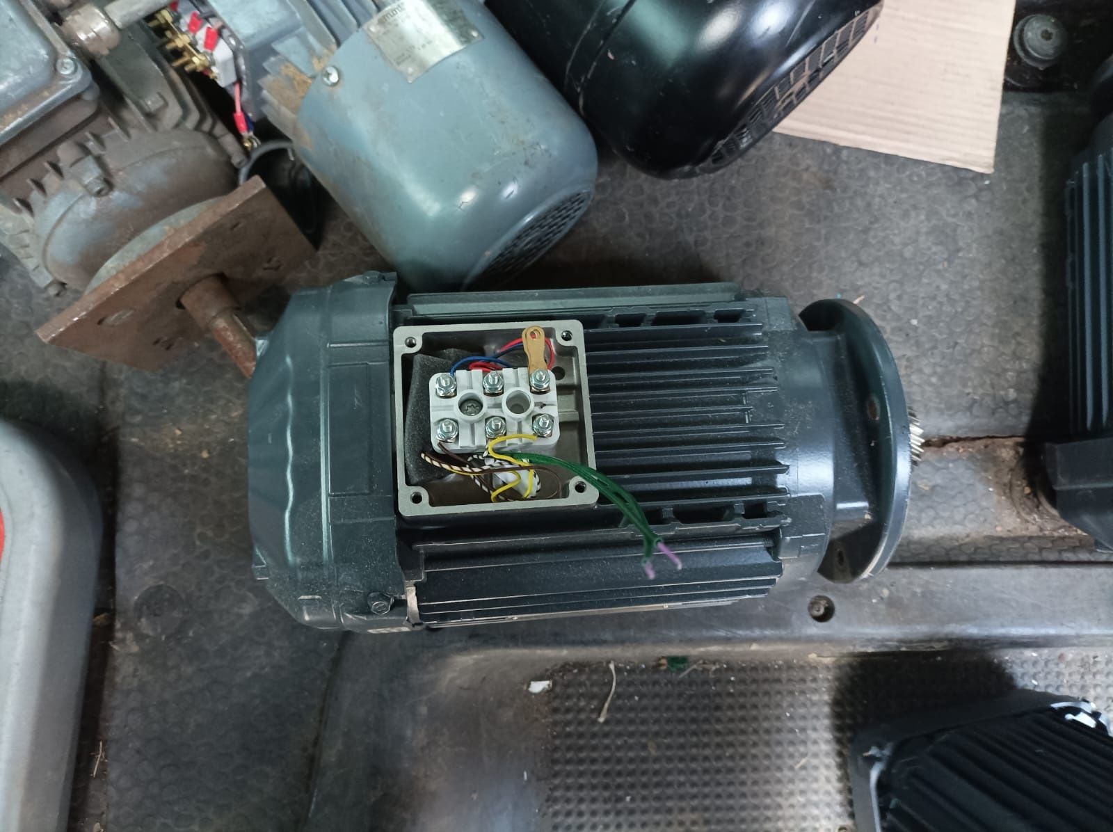 Silnik przekladniowy prądu zmiennego SEW-EURODRIVE 1.5KW
