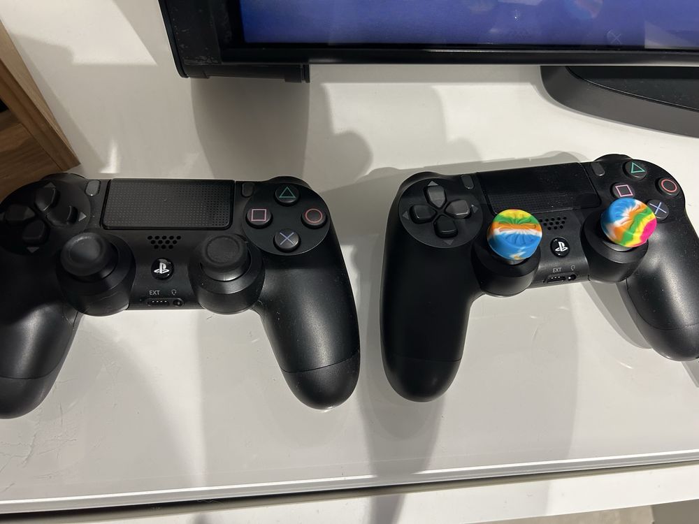 Playstation 4 PRO (CUH-7216B)