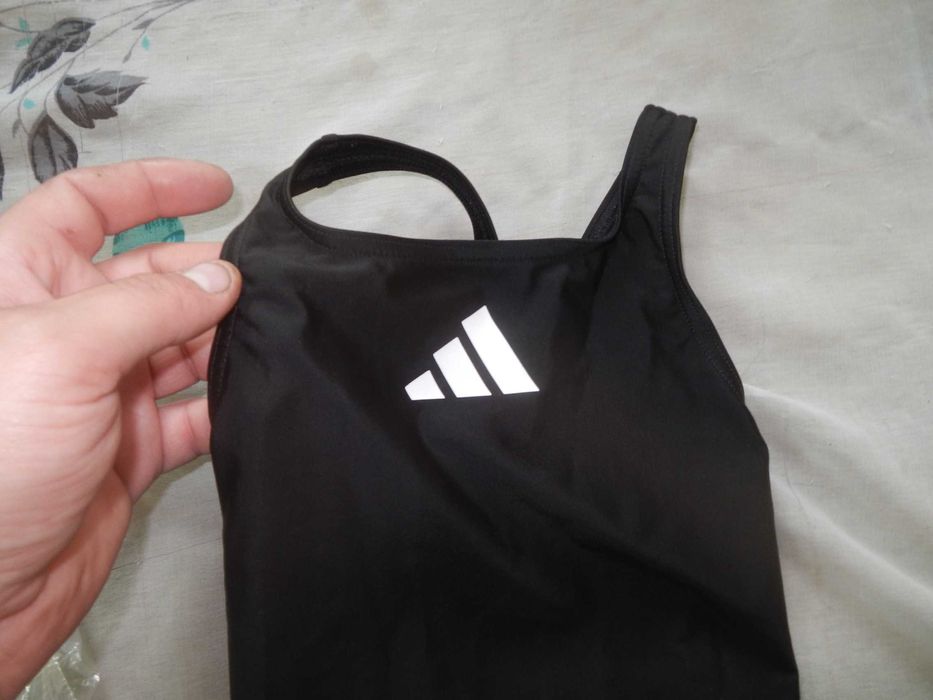 Wyprzedaż totalna: Adidas  Strój kąpielowy jednoczęściowy rozm. 116