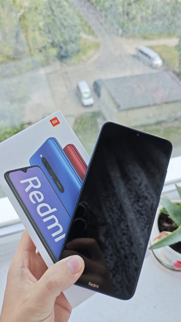 Смартфон Redmi 8 3/32