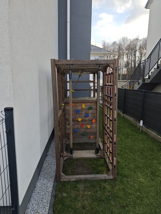 Plac zabaw robiony u stolarza na zamówienie z buczyny