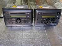 Dois rádios de automóvel