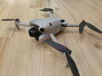 DJI Mini 4 Pro Fly More Combo