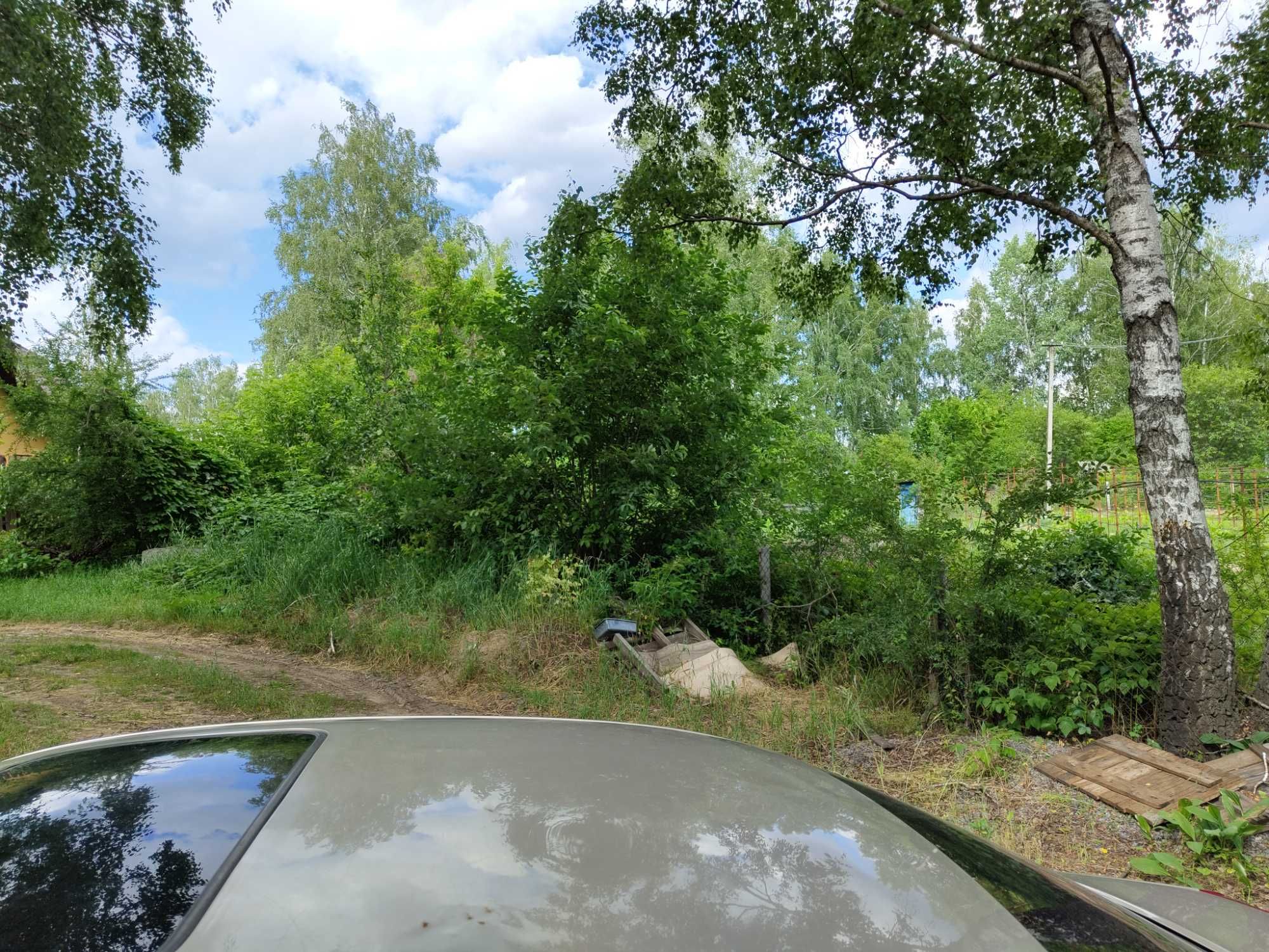 Земельный участок