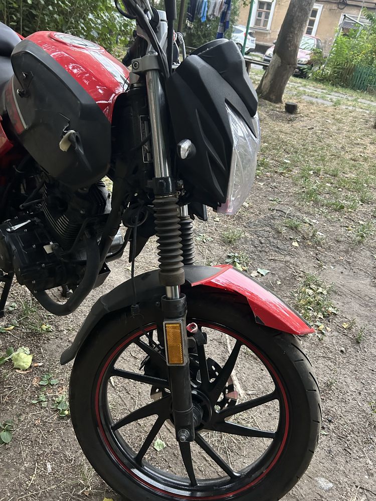 Мотоцикл Spark Sp200r-28