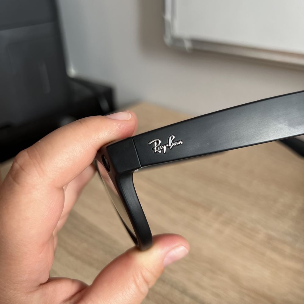 Ray-Ban Meta Headliner Smart glasses