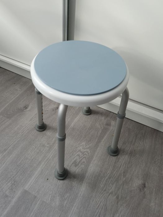 Krzesło taboret pod prysznic