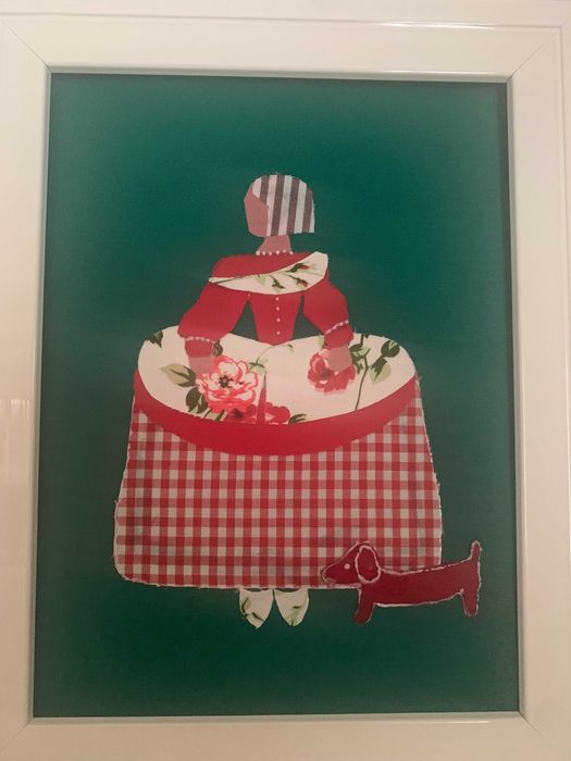 Quadro infantil elaborado com composição de tecidos  diferentes