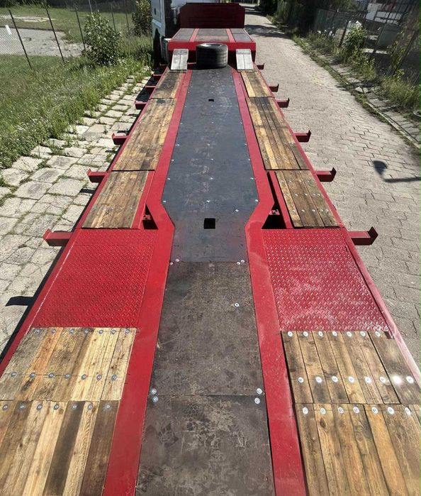 Naczepa niskopodwoziowa CONCEPT