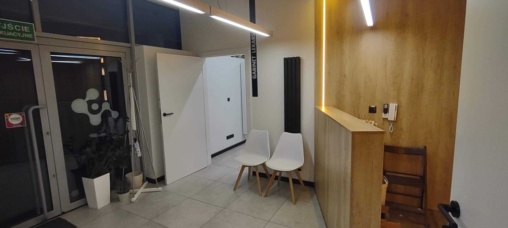 Wynajmę gabinet lekarski/kosmetyczny, po remoncie 45m, ul Markowskiego