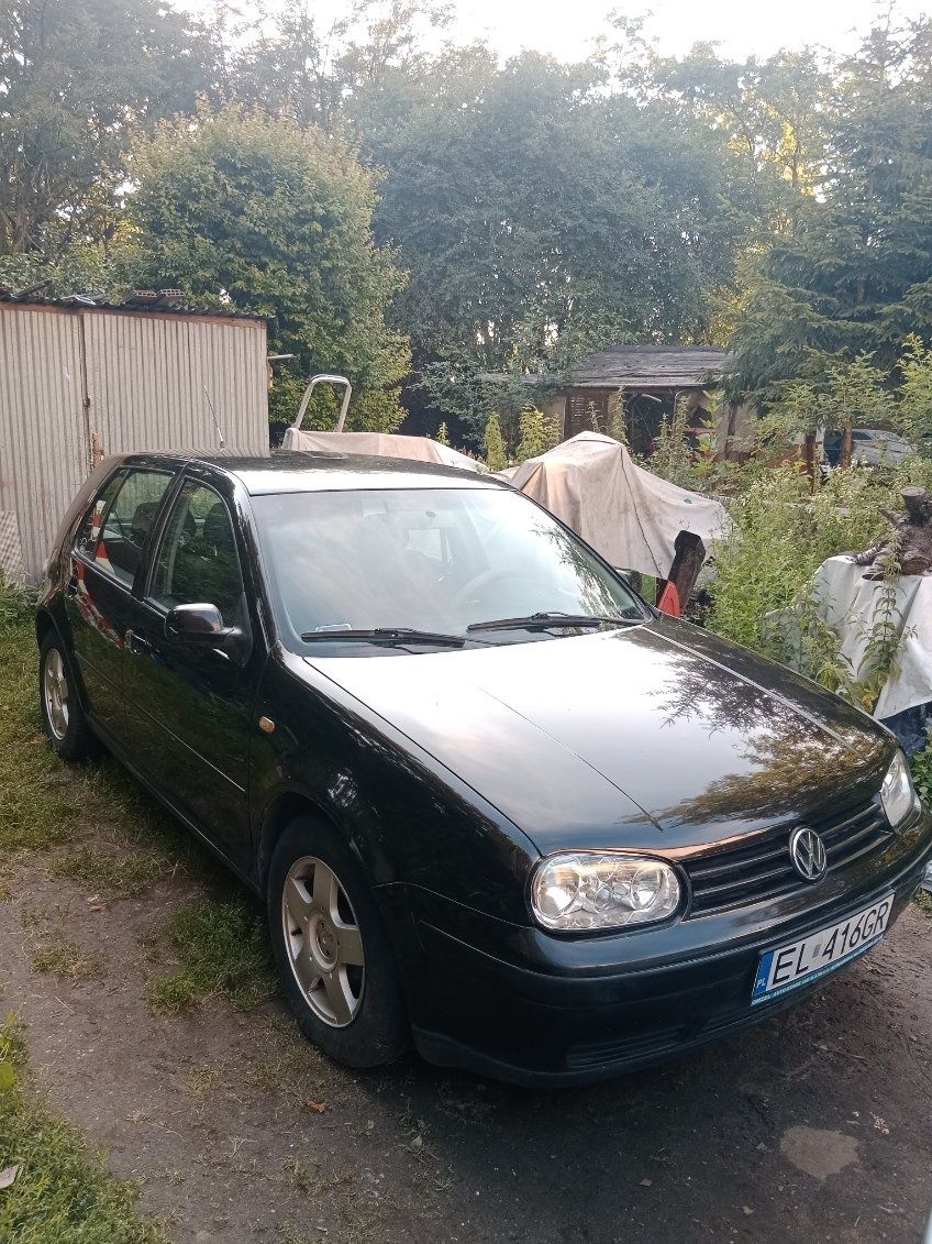 Volkswagen Golf 4  1,6