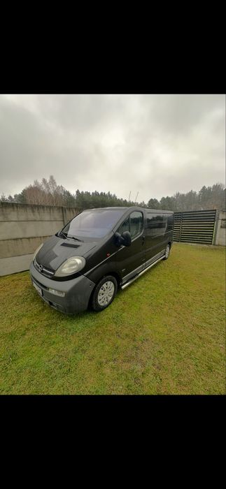 Opel vivaro long 5 osobowy
