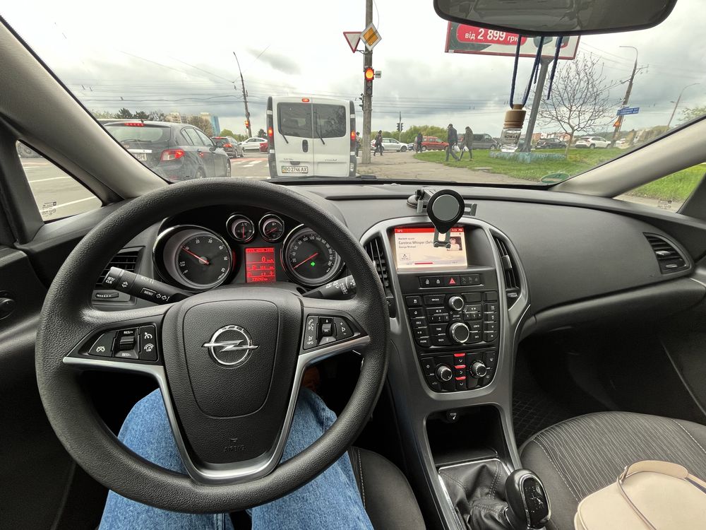 Opel astra j 2015 1,6 дизель