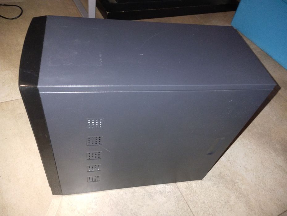 Caixa ATX para PC c/ DVD Sata