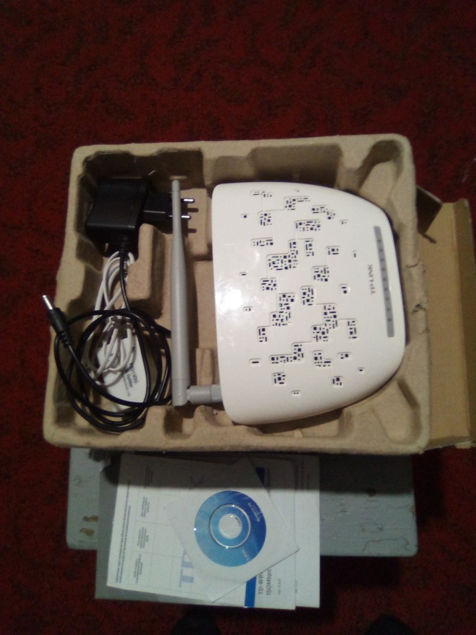 Продам  Router ТР-LINK TD-W8151N..