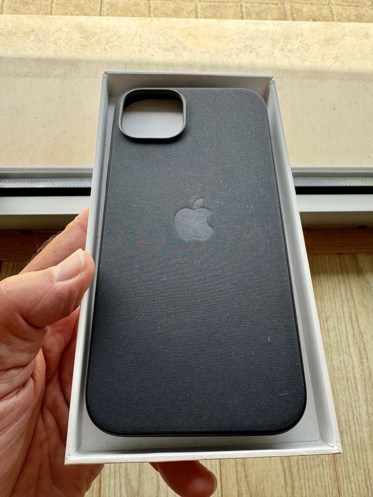 Capa em tecido preta  APPLE NOVA iphone 15 plus