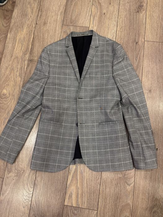 Zara Піджачний костюм класичний