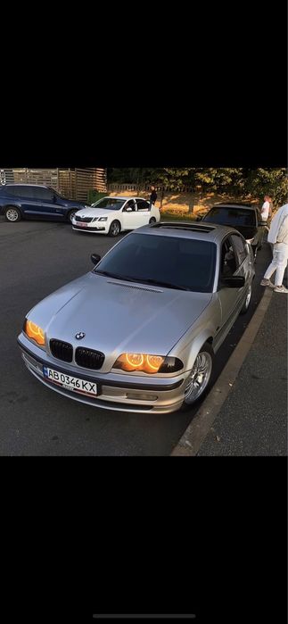 Доброго дня в продажі BMW 320i