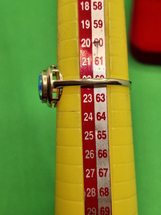 Złoty pierścionek próba 585