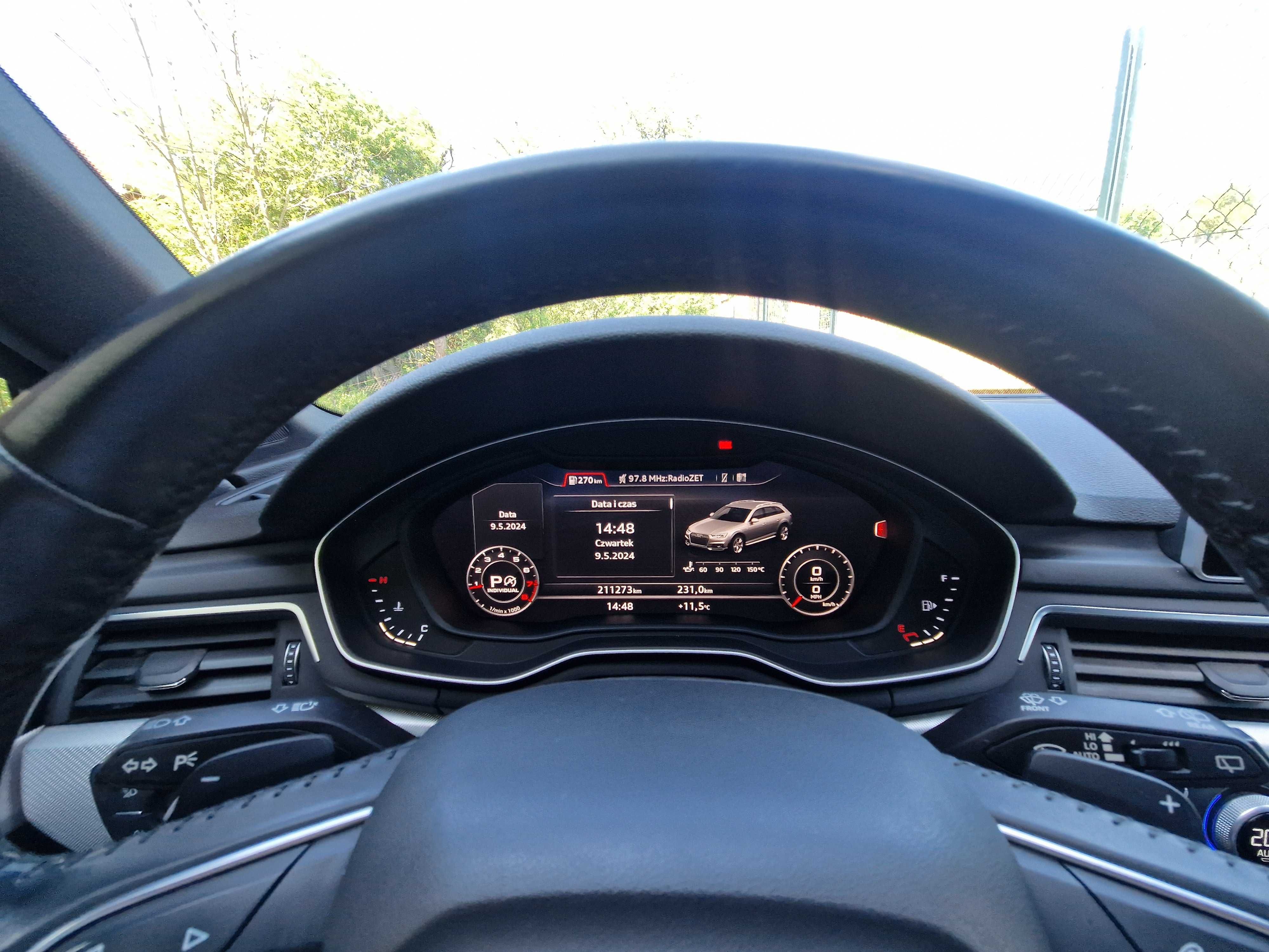 Audi A4 Allroad Quattro 2.0 TFSI Premium Plus, Panorama