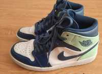 Sapatilhas AirJordan 1 Mid originais