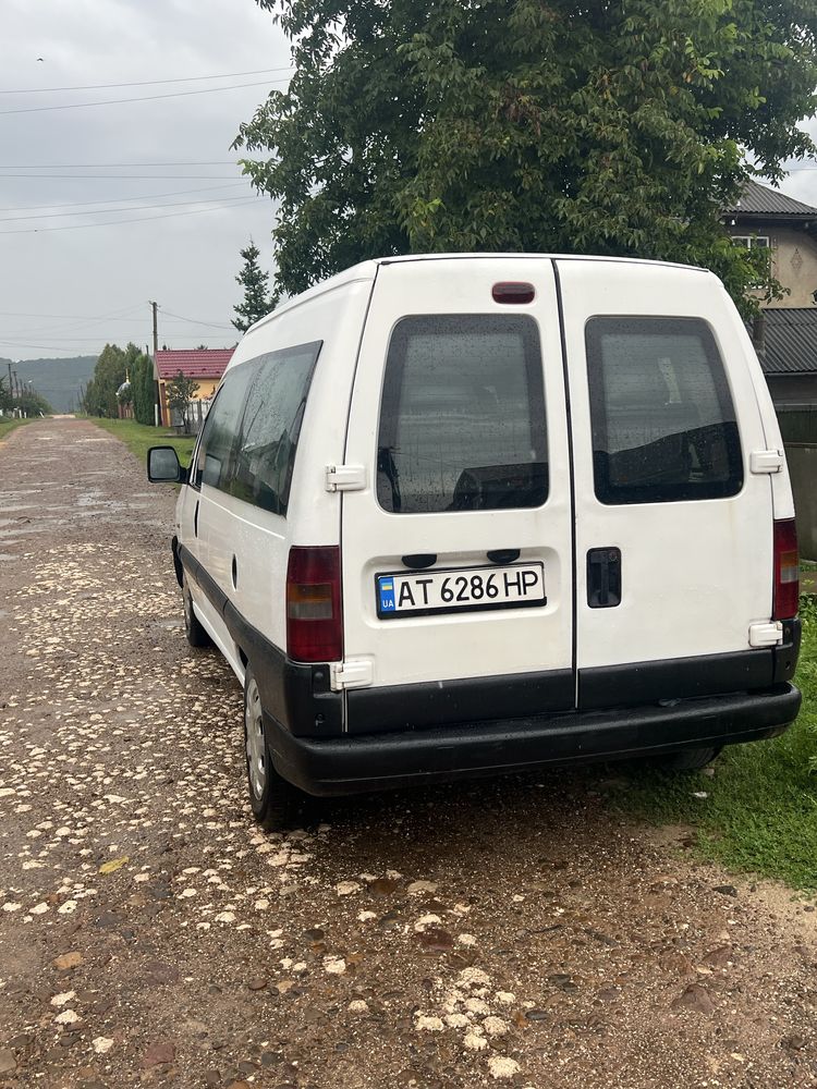 Сітроен джампи 2006 рік