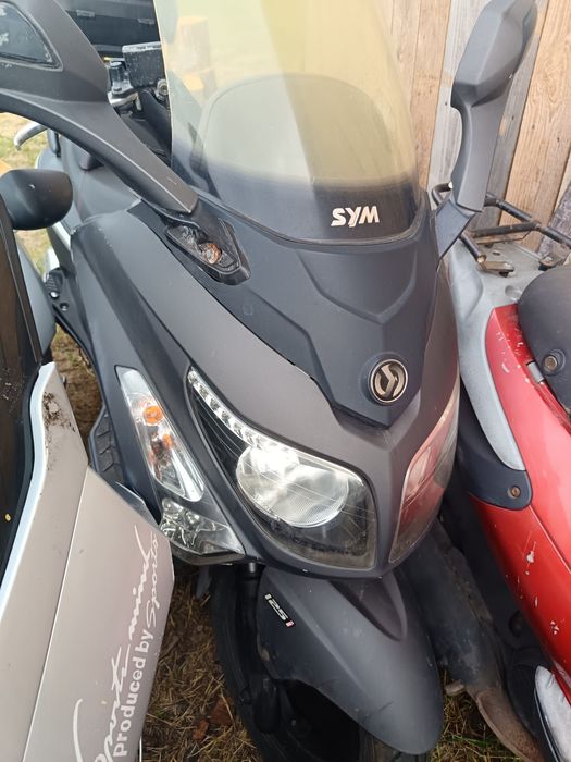 Lampa przód,przednia reflektor  sym GTS evo
