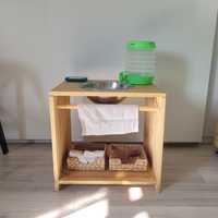 Drewniana umywalka zlew dla niemowlaka dziecka Montessori