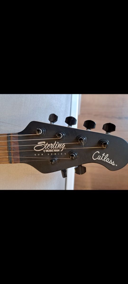 Gitara elektryczna Sterling Cutlass