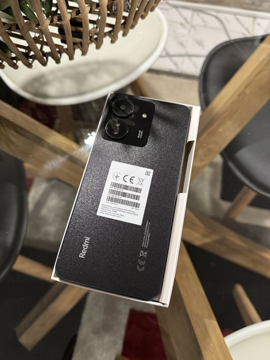 Redmi 13C -128 GB NOVO