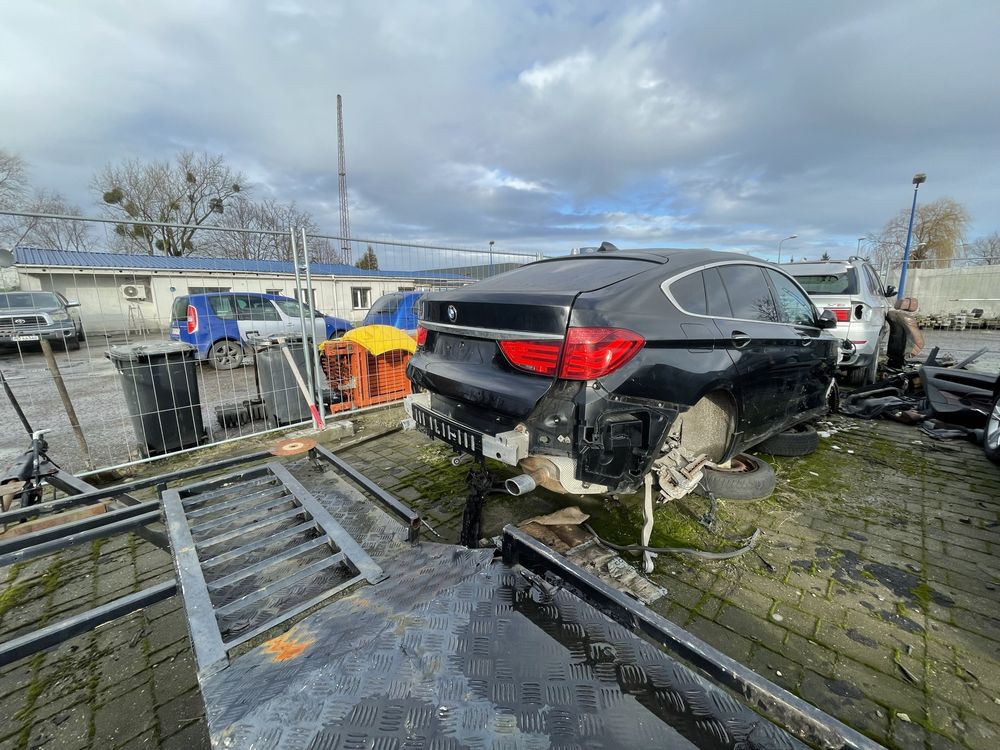 BMW 5GT F07  maska błotnik lampa drzwi klapa części