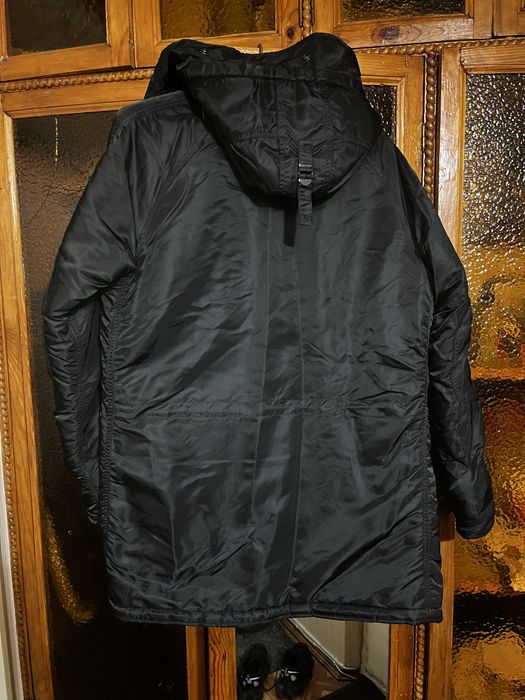 Чорна парка для чоловіків від Alpha Industries  Slim Fit