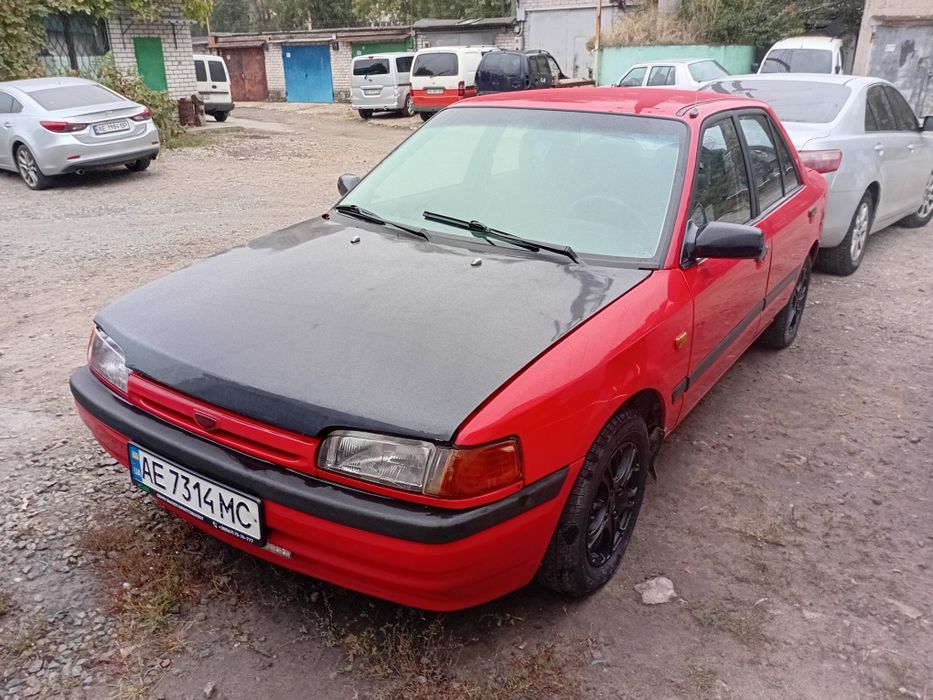 Продам Мазду 323