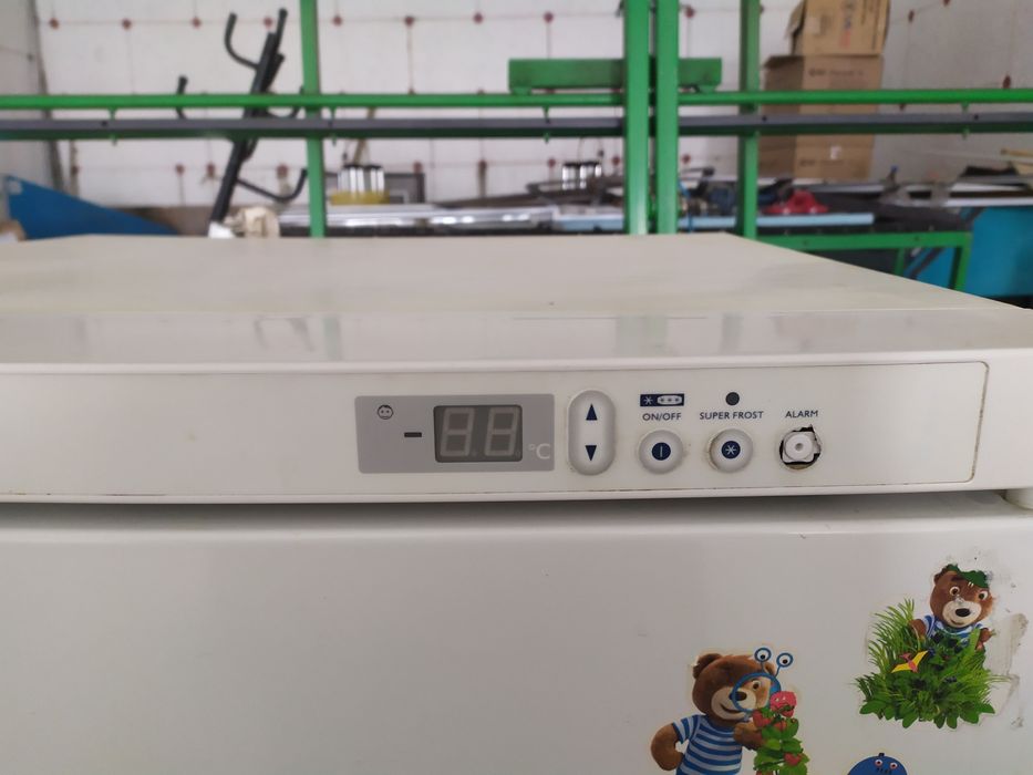 Продам морозильну камеру Liebherr NO FROST