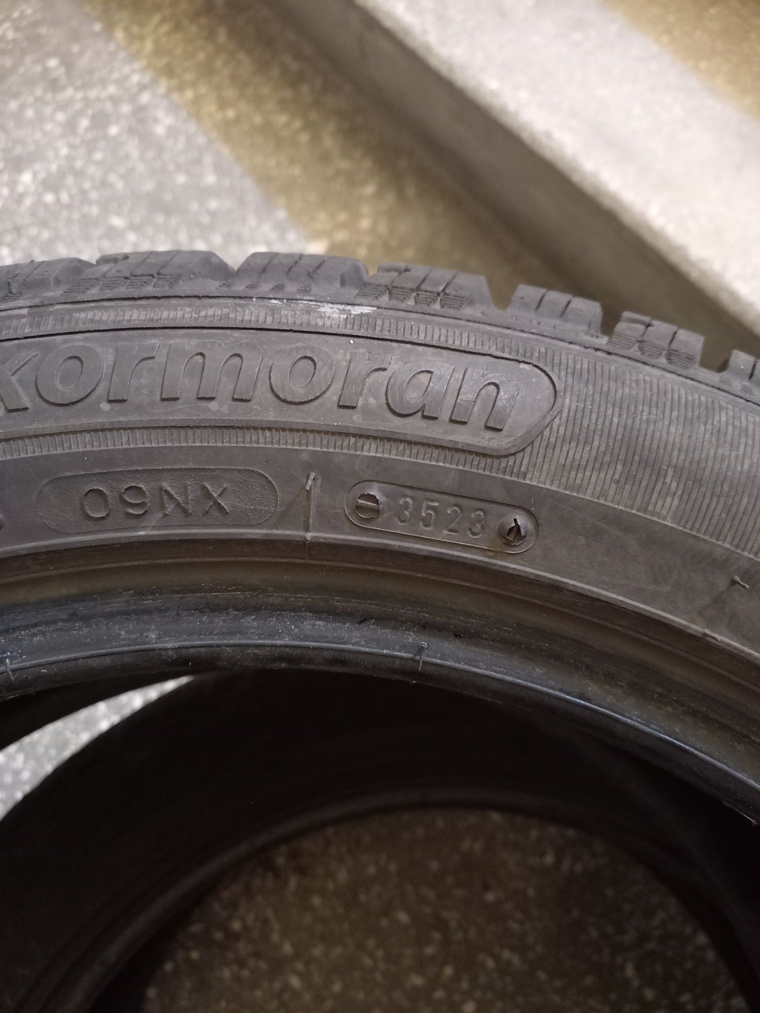 Opony 4szt. 7,5mm 2023r. 215/50 R17 XL  KORMORAN SNOW 95V