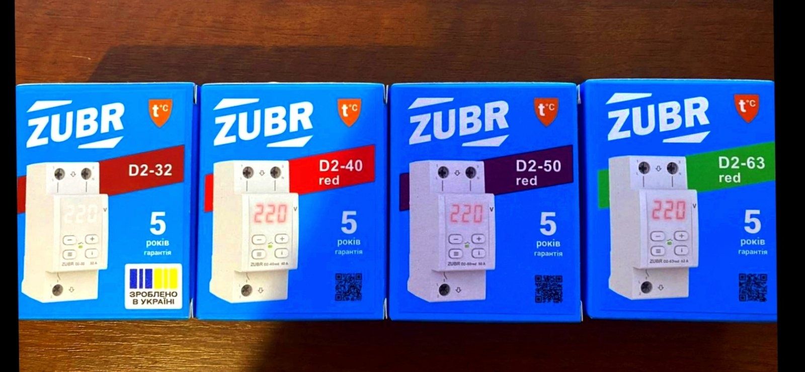 Реле напряжения ZUBR D2-32/40/50/63 red