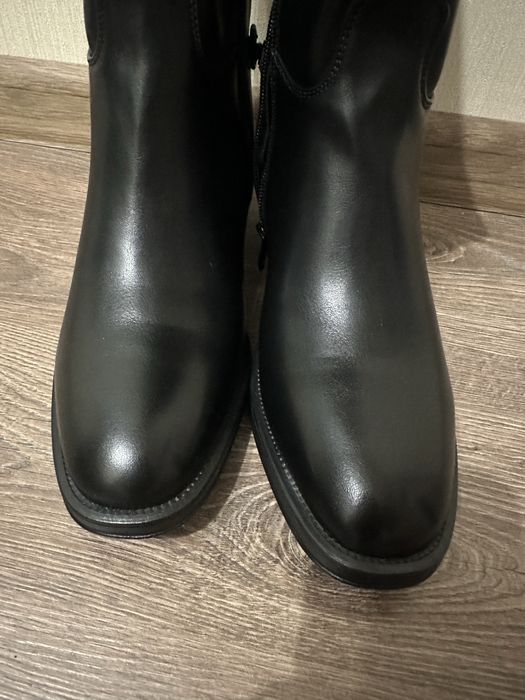 Чоботи труби розмір 37 нові