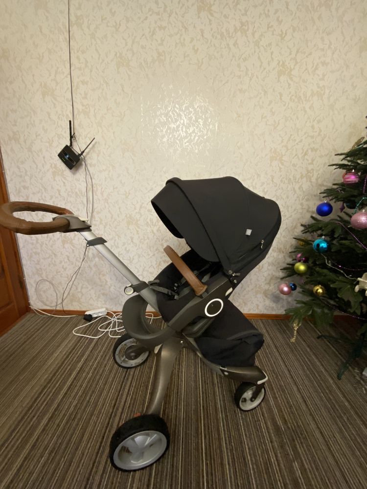 Коляска Stokke Xplory  v4    2 в 1