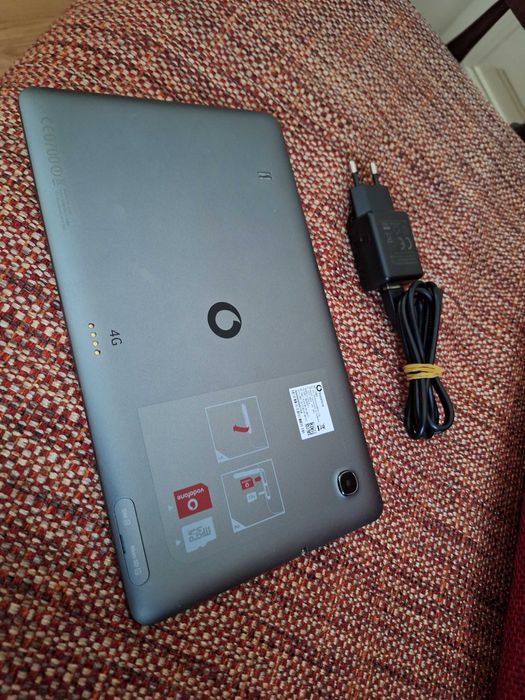 Tablet 14 polegadas WIFI e Ligação Móvel